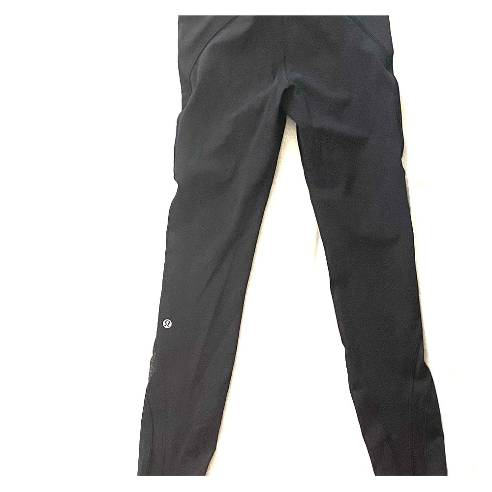 Lululemon 28” black train leggings